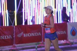 BIB: 46090
                            <button type="button" onclick="openModal(23225055)" class="btn btn-primary btn-sm float-right btn-popup" data-toggle="modal" data-target=".modal-high-quality">
                        <i class="fas fa-shopping-cart"></i> Add to Cart
                    </button>
                                            <button type="button" onclick="isThisMe(23225055, true)" class="btn btn-success btn-sm float-right btn-popup btn-isme hidden" data-toggle="tooltip" data-placement="bottom" title="นี่คือรูปของคุณใช่ไหม คลิกที่นี่เพื่อเอาเข้าอัลบั้ม">
                        <i class="fas fa-plus"></i> Add to album
                    </button>
                    <button type="button" onclick="isThisMe(23225055, false)" class="btn btn-warning btn-sm float-right btn-popup btn-isnotme hidden">
                        <i class="fas fa-ban"></i> Remove from album
                    </button>